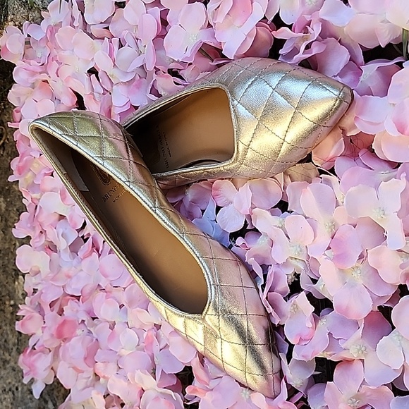 Bruno Magli Bianca Ballet Flats Quilted Leather in Metallic Gold - Picture 7 of 7